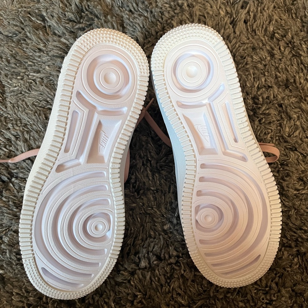 NIKE AF1 - Picture 3 of 3